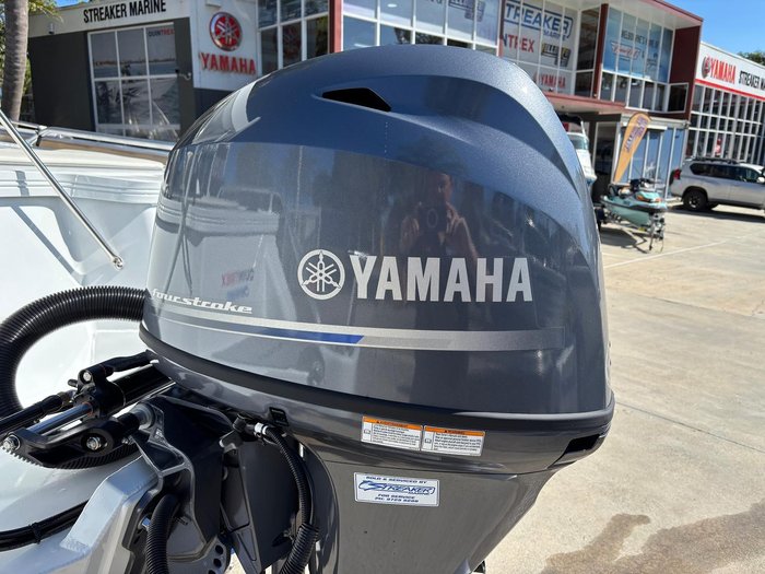 2025 QUINTREX 481 Fishabout Pro