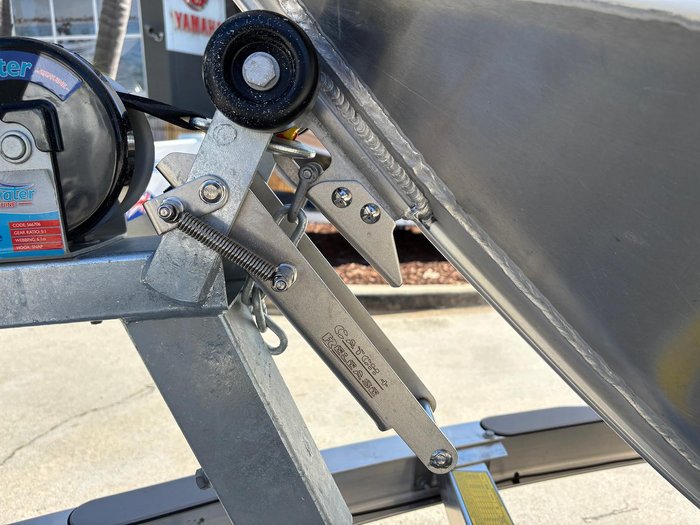 2025 QUINTREX 481 Fishabout Pro