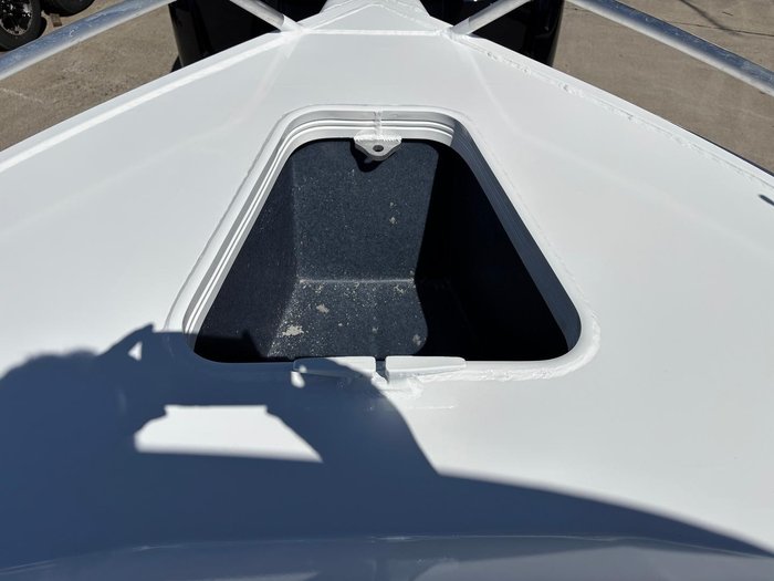 2025 QUINTREX 481 Fishabout Pro