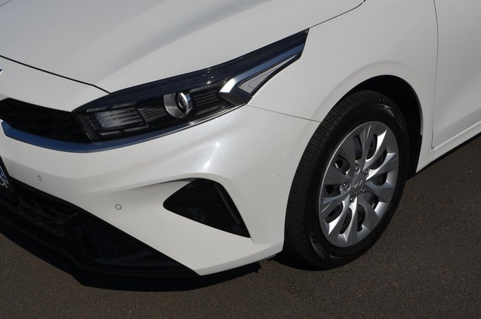 2024 Kia Cerato S