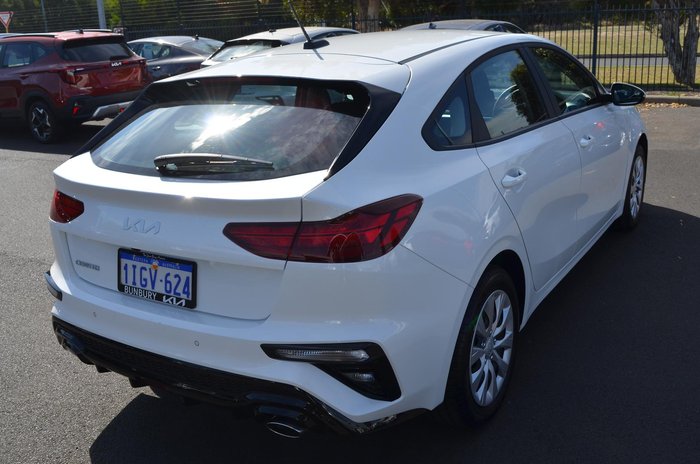 2024 Kia Cerato S