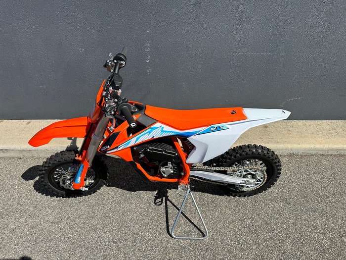 2024 KTM SX-E 3 SX-E Orange