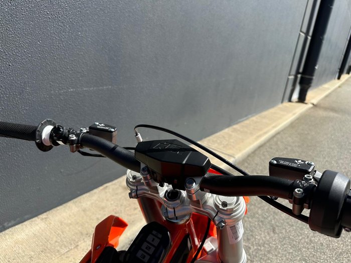 2024 KTM SX-E 3 SX-E Orange