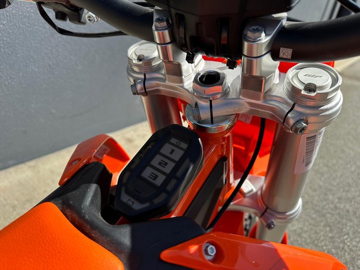 2024 KTM SX-E 3 SX-E Orange