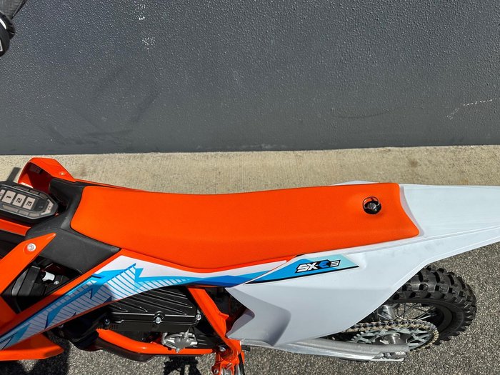 2024 KTM SX-E 3 SX-E Orange