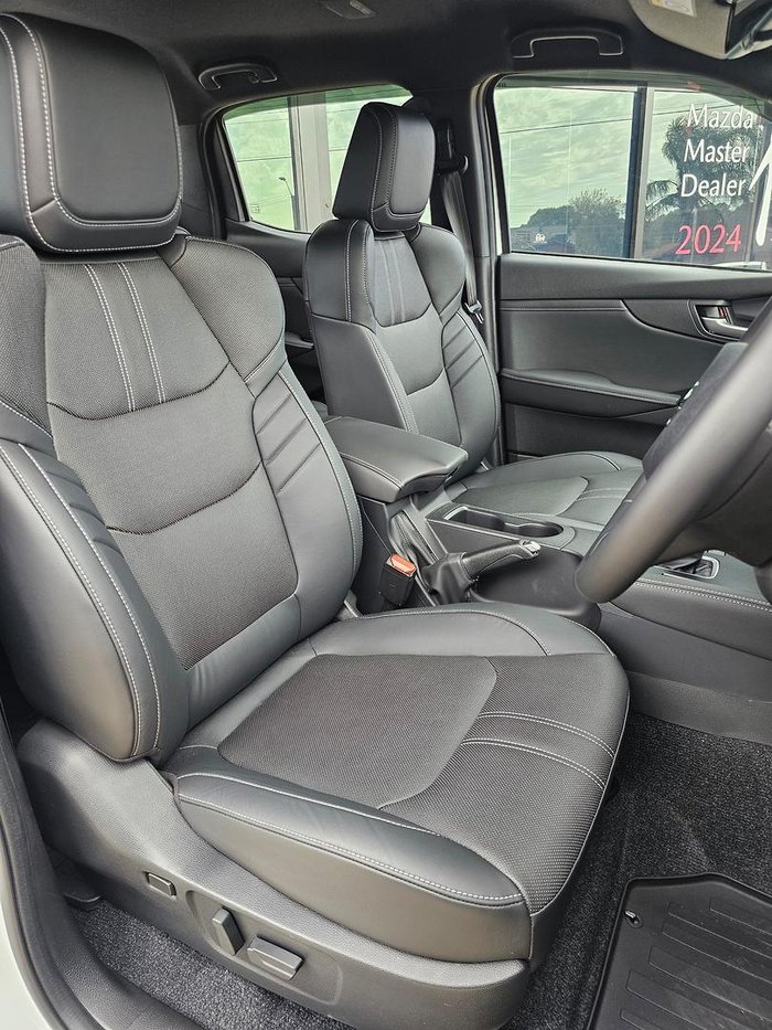 2024 Mazda BT-50 GT