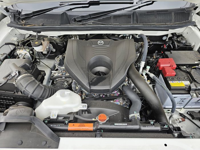 2024 Mazda BT-50 GT