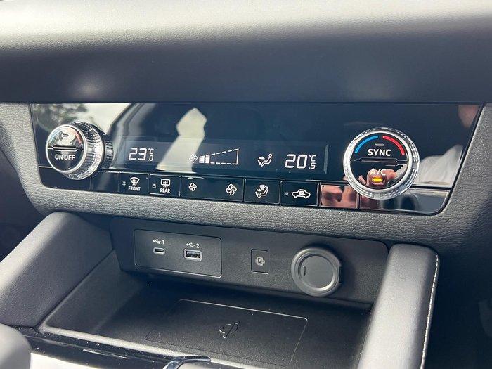 2024 Mitsubishi Outlander LS