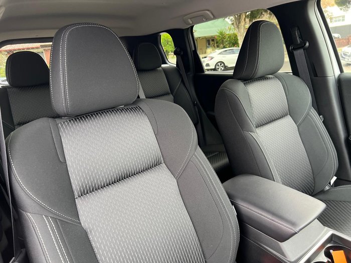 2024 Mitsubishi Outlander LS