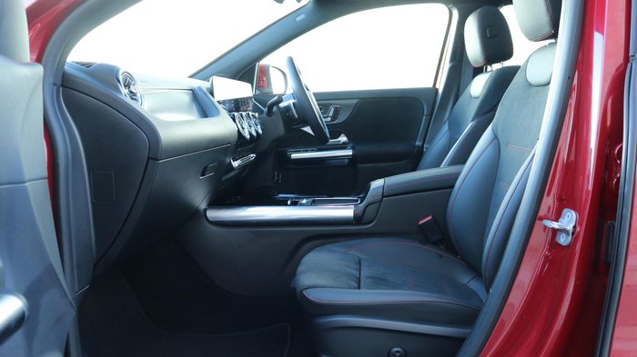 2024 Mercedes-Benz GLA-Class GLA200 H247 MANUFAKTUR Patagonia Red