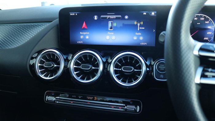 2024 Mercedes-Benz GLA-Class GLA200