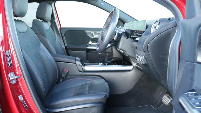 2024 Mercedes-Benz GLA-Class GLA200