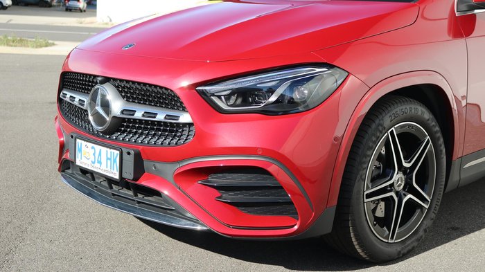 2024 Mercedes-Benz GLA-Class GLA200 H247 MANUFAKTUR Patagonia Red