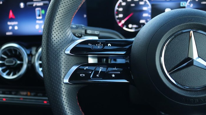 2024 Mercedes-Benz GLA-Class GLA200 H247 MANUFAKTUR Patagonia Red
