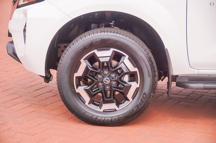 2024 Nissan Navara ST-X D23 MY24 4X4 Dual Range Solid White