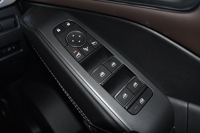 2025 Nissan QASHQAI Ti