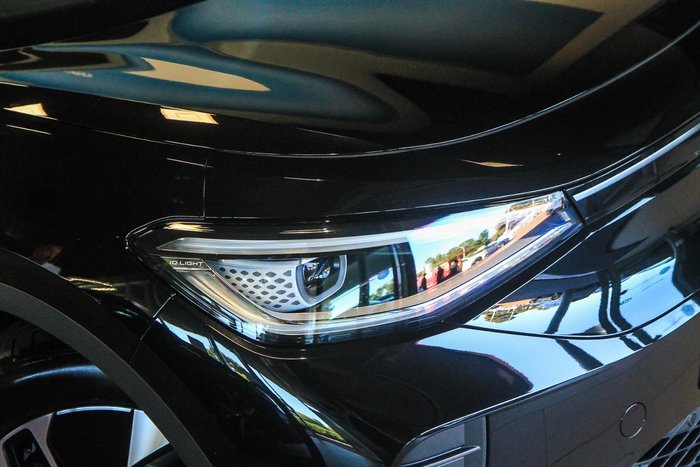 2025 Volkswagen ID.4 Pro