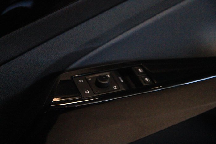 2025 Volkswagen ID.4 Pro