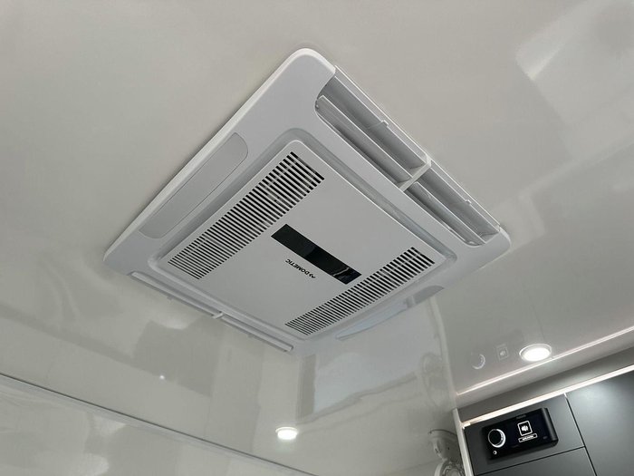 2025 Lotus Caravans Freelander Fr206kd 20'6