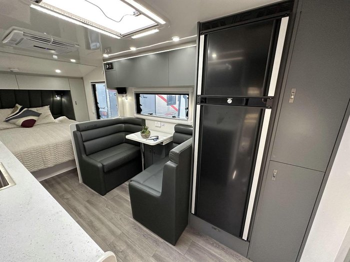 2025 Lotus Caravans Freelander Fr206kd 20'6