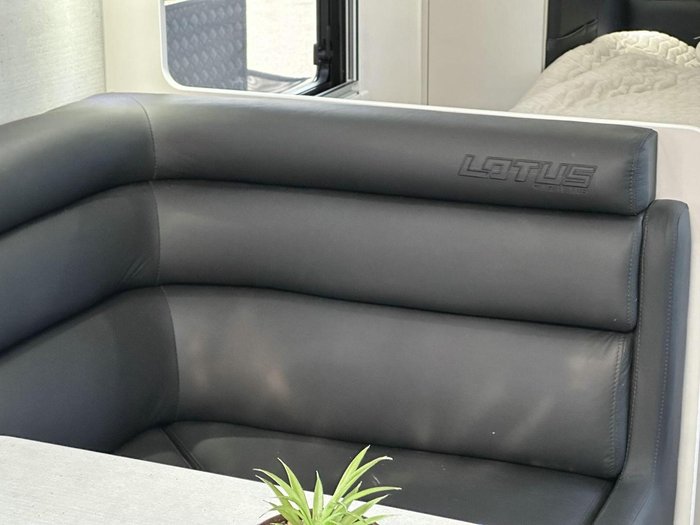 2025 Lotus Caravans Trooper Tr21cl 21'