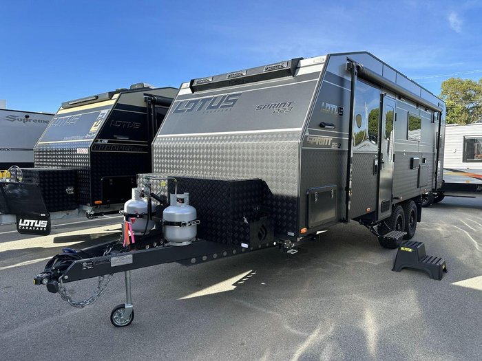 2025 Lotus Caravans Sprint Sp223t 22'3 3 Bunk