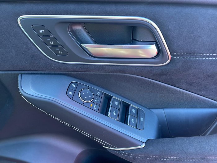 2025 Nissan QASHQAI Ti-L