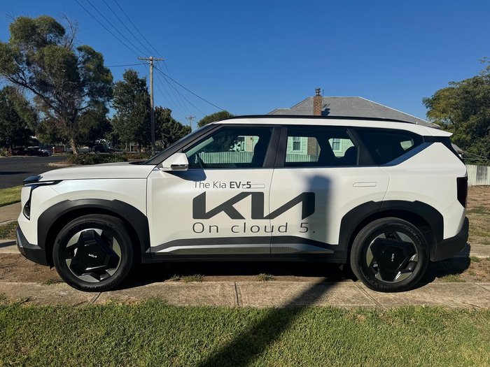 2025 Kia EV5 Air Long Range OVc MY25 Snow White Pearl