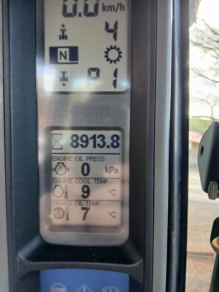 2007 New Holland T9040 Blue