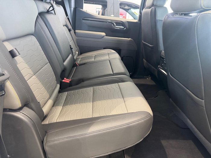 2024 Chevrolet Silverado 1500 ZR2 W/Tech Pack