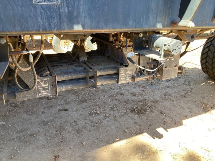 1986 Flexi-Coil 3450 Grey