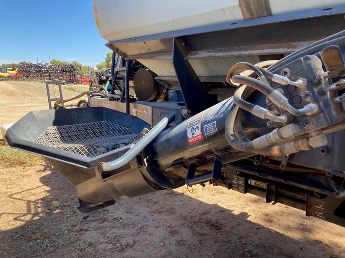 1986 Flexi-Coil 3450 Grey