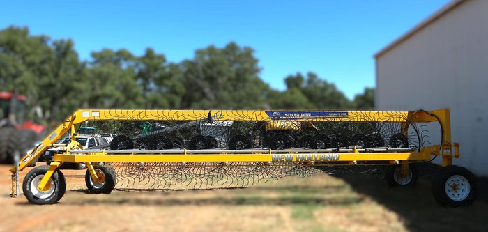 0 New Holland My24 Duravee 16 Wheel V Rake