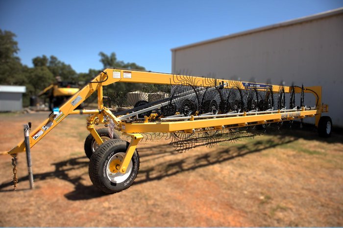 0 New Holland My24 Duravee 16 Wheel V Rake