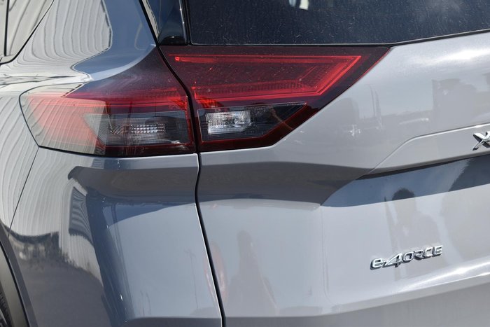2025 Nissan X-TRAIL ST-L e-POWER