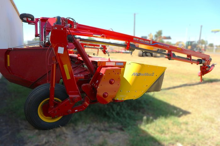 2022 New Holland Discbine 313 Mower Conditioner Plus Steel Roller