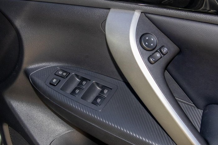 2024 Mitsubishi Eclipse Cross PHEV Exceed