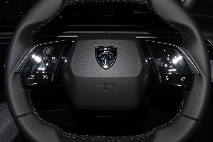 2025 Peugeot 3008 Allure Hybrid P64 MY25 Obsession Blue