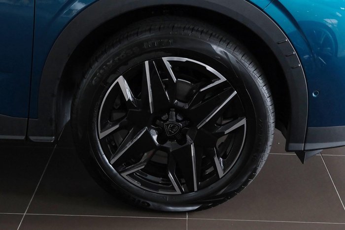 2025 Peugeot 3008 Allure Hybrid