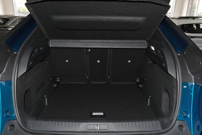 2025 Peugeot 3008 Allure Hybrid