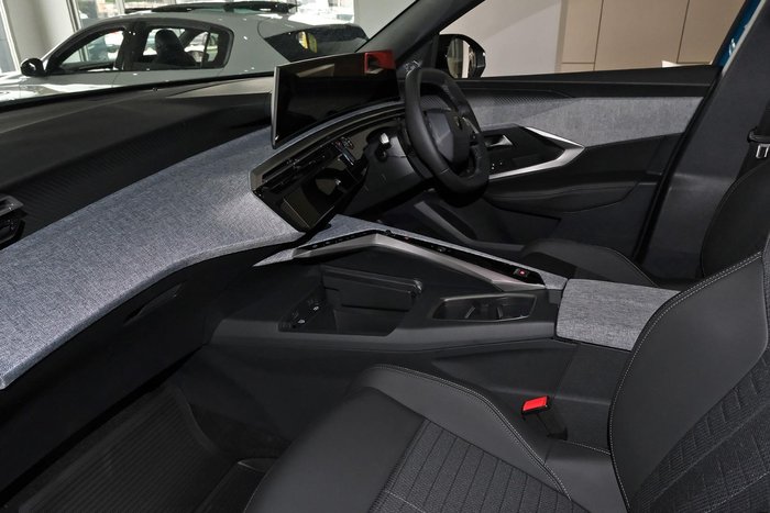 2025 Peugeot 3008 Allure Hybrid