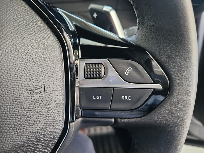 2025 Peugeot 2008 Allure Hybrid