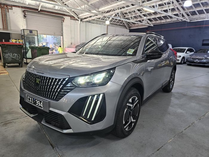 2025 Peugeot 2008 Allure Hybrid