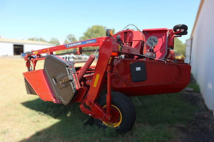 0 New Holland Discbine 313 Mower Conditioner Plus Rubber Roller