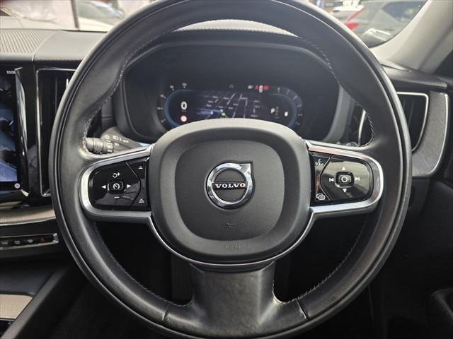 2021 Volvo XC60 B5 Inscription