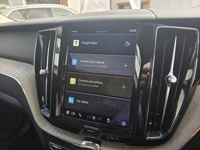 2021 Volvo XC60 B5 Inscription