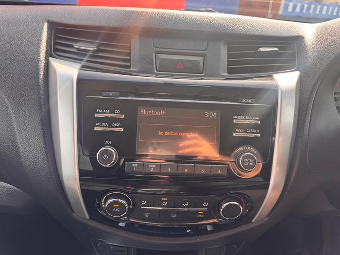 2016 Nissan Navara ST D23 4x2 Burning Red