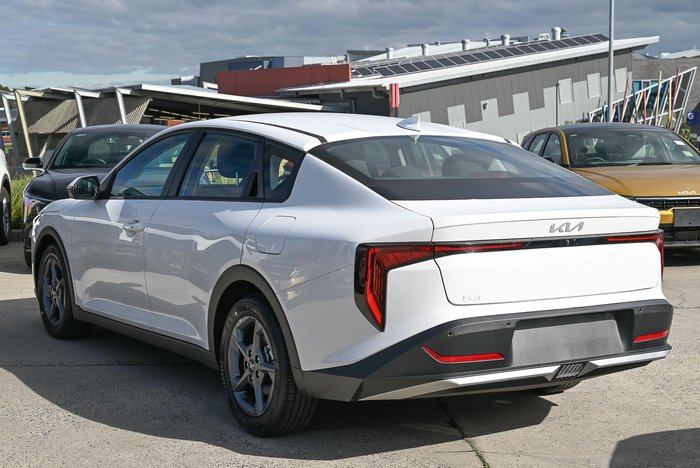 2024 Kia K4 S