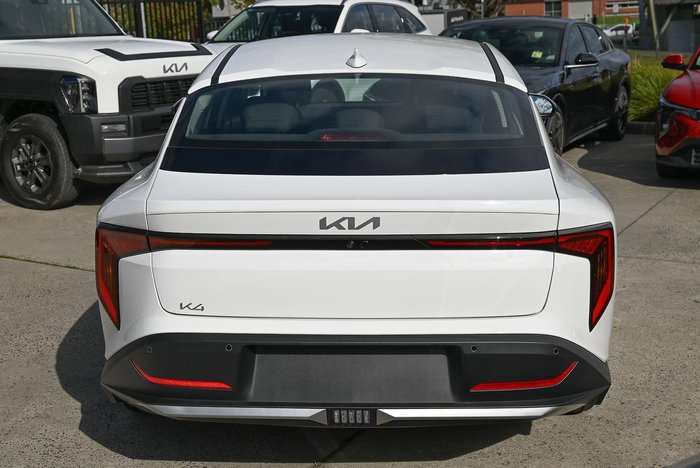 2024 Kia K4 S