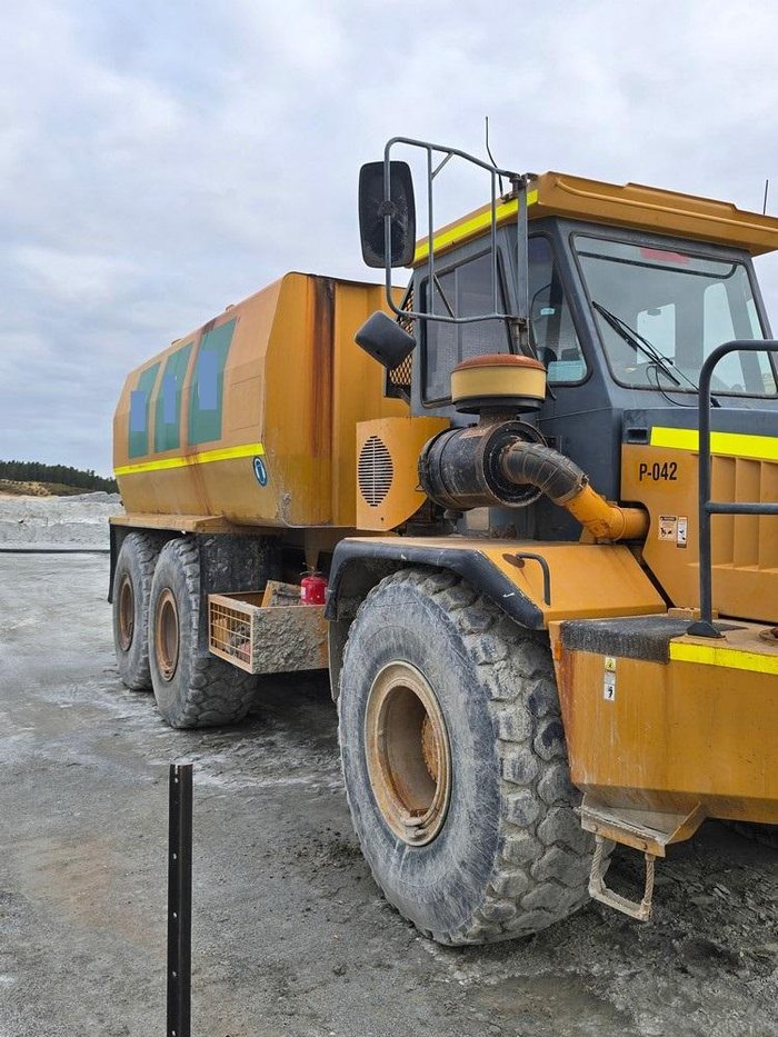 2001 Bell B25c